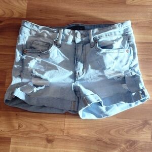 Aeropostale High Rise Midi Distressed Denim Shorts Size 6 Light Wash